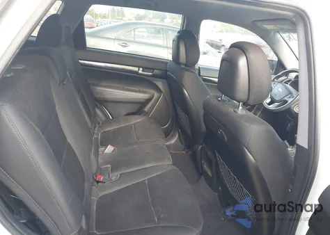 2015 Kia Sorento Lx из США, поврежденный, VIN 5XYKTCA69FG641767